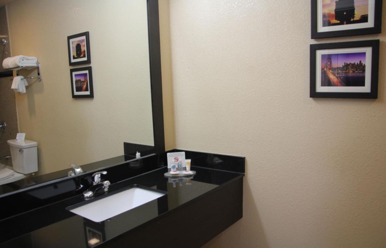 Comfort Inn & Suites San Francisco Airport North South San Francisco Bagian luar foto